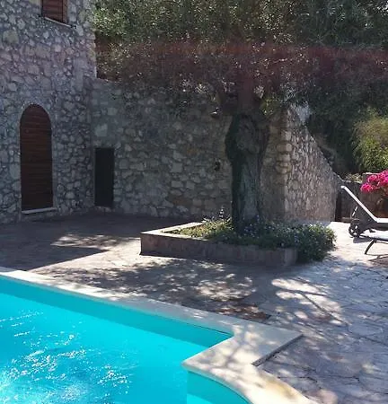 アパート La Codarda *