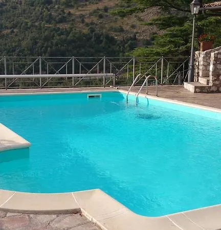 アパート La Codarda Pescosolido